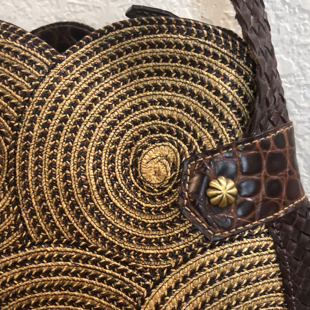 Eric Javits Large Straw Swirling Medallions Leather  Bag RARE Vtg looks new - Picture 2 of 12